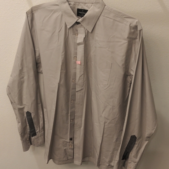 Long sleeve dress shirt - Picture 2 of 3